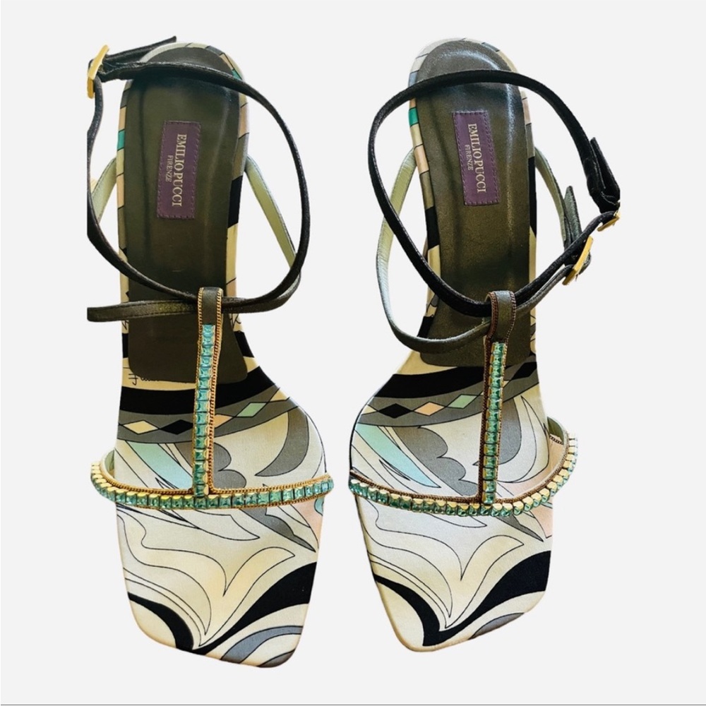 EMILIO PUCCI Jewel Rhinestone Sandals
Size 41 - Picture 4 of 16